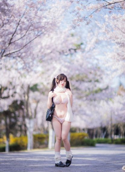青青草天使城一区_DVD韩国电影在线观看